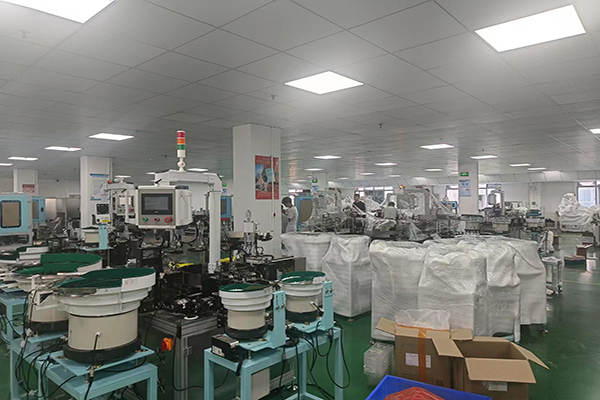 全自动包装机厂家推动造作企业实现智能化升级 全自动包装机厂家推动造作企业实现智能化升级