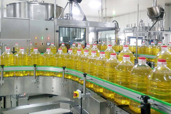 食用油灌装自动化出产线助力企业高效升级 食用油灌装自动化出产线助力企业高效升级